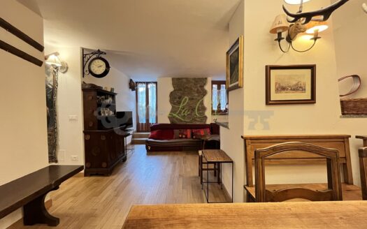 Affitto appartamento quadrilocale Courmayeur rif. A314