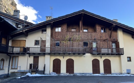 Vendita appartamento bilocale Courmayeur rif. V711