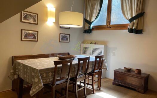 Affitto appartamento trilocale Courmayeur rif. A762