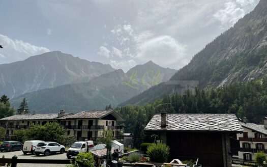 Affitto appartamento trilocale Courmayeur rif. A762