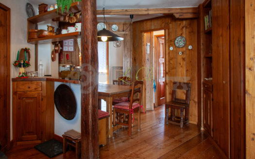 Affitto appartamento quadrilocale Courmayeur rif. A768