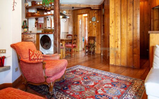 Affitto appartamento quadrilocale Courmayeur rif. A768