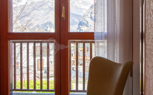 Affitto appartamento quadrilocale Courmayeur rif. A768