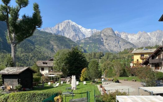 Affitto appartamento trilocale Prè-Saint-Didier rif. A829