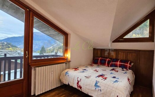 Affitto appartamento mansarda Courmayeur rif. A821