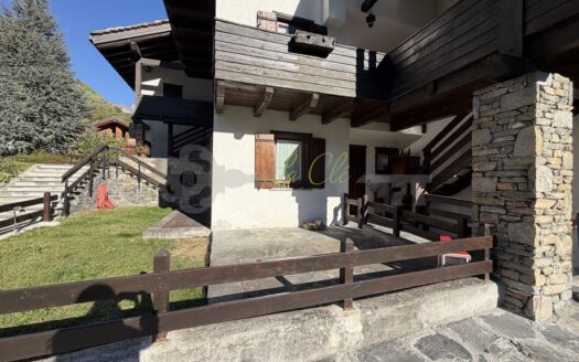 Vendita appartamento trilocale Courmayeur rif. V868