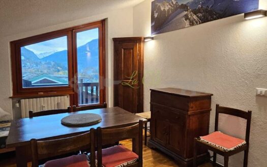 Affitto appartamento mansarda Courmayeur rif. A821