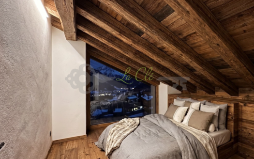 Vendita appartamento mansarda Courmayeur rif. V885