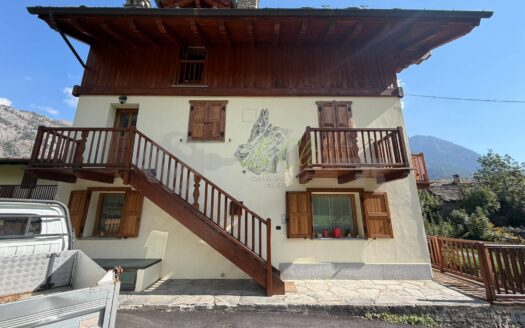Affitto appartamento quadrilocale Courmayeur rif. A886