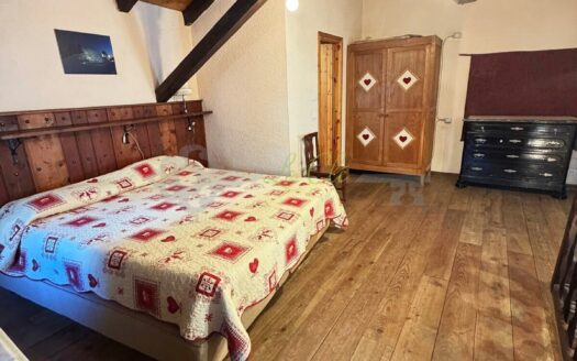 Vendita proprietà cielo terra Courmayeur rif. V888